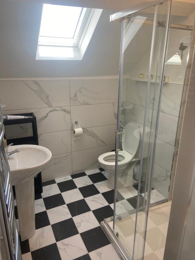 Adams Townhouse Bed and Breakfast Dingle Exteriör bild